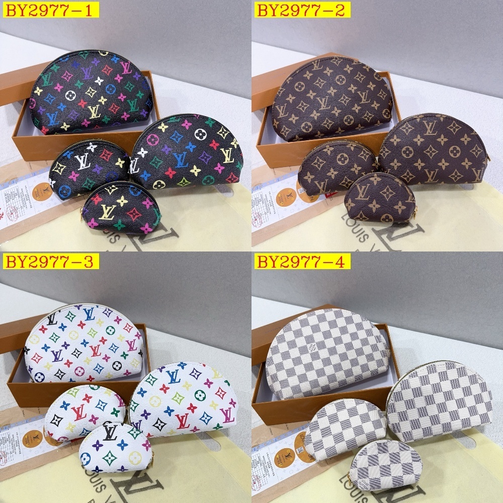 28$ LV 3083 Shoulder bag size 24x15x8 cm 7940 BY2977 gallery