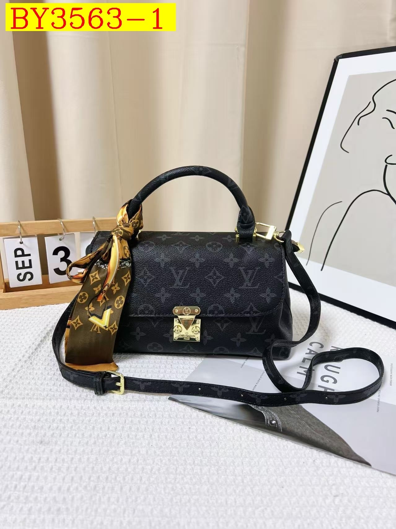 28$ LV Shoulder bag size 25x14x8 cm 4998 BY3563 gallery