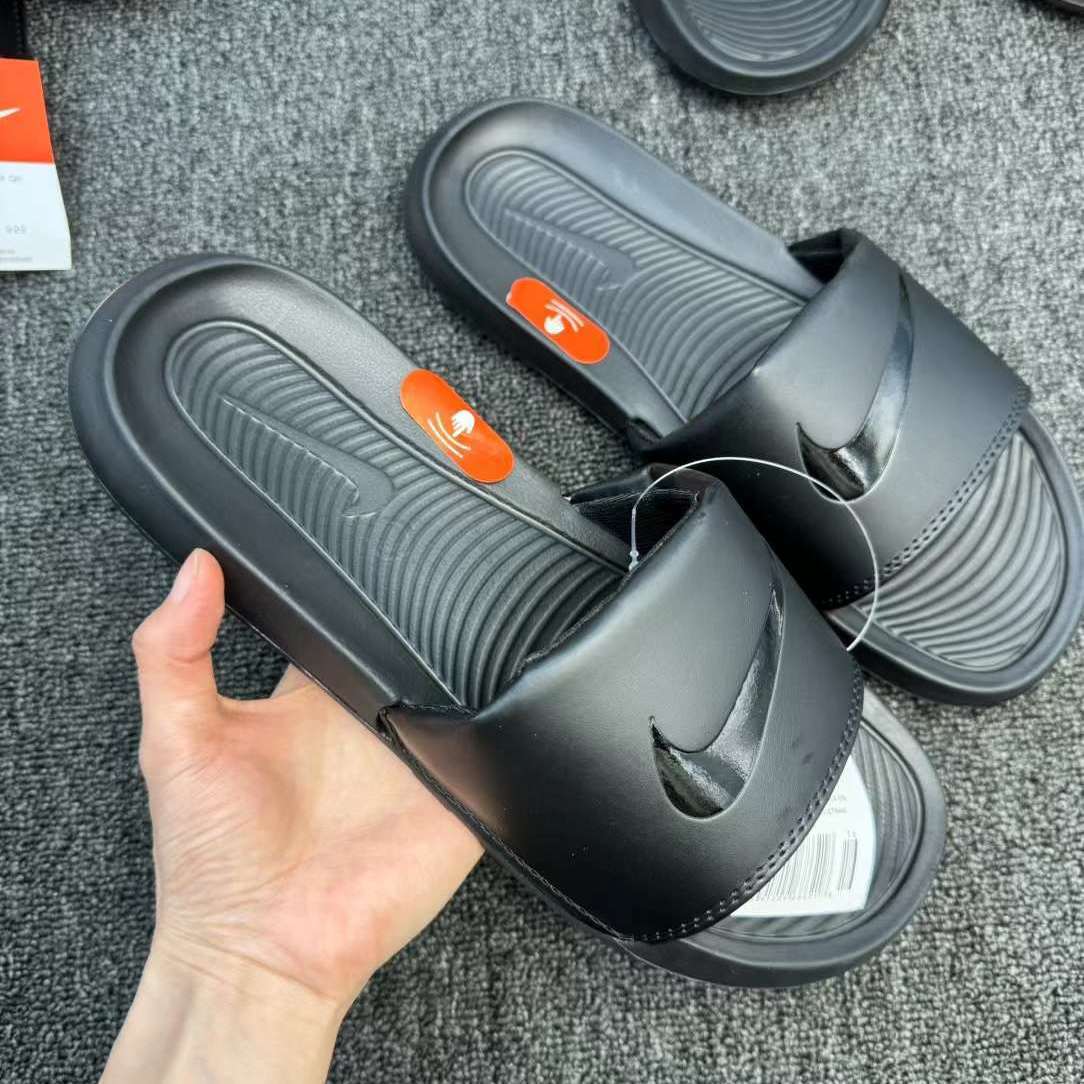 28$ Nike Slippers size 36-45 7720 XWZ48 gallery