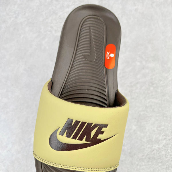 28$ Nike Slippers size 36-45 7720 XWZ48 gallery