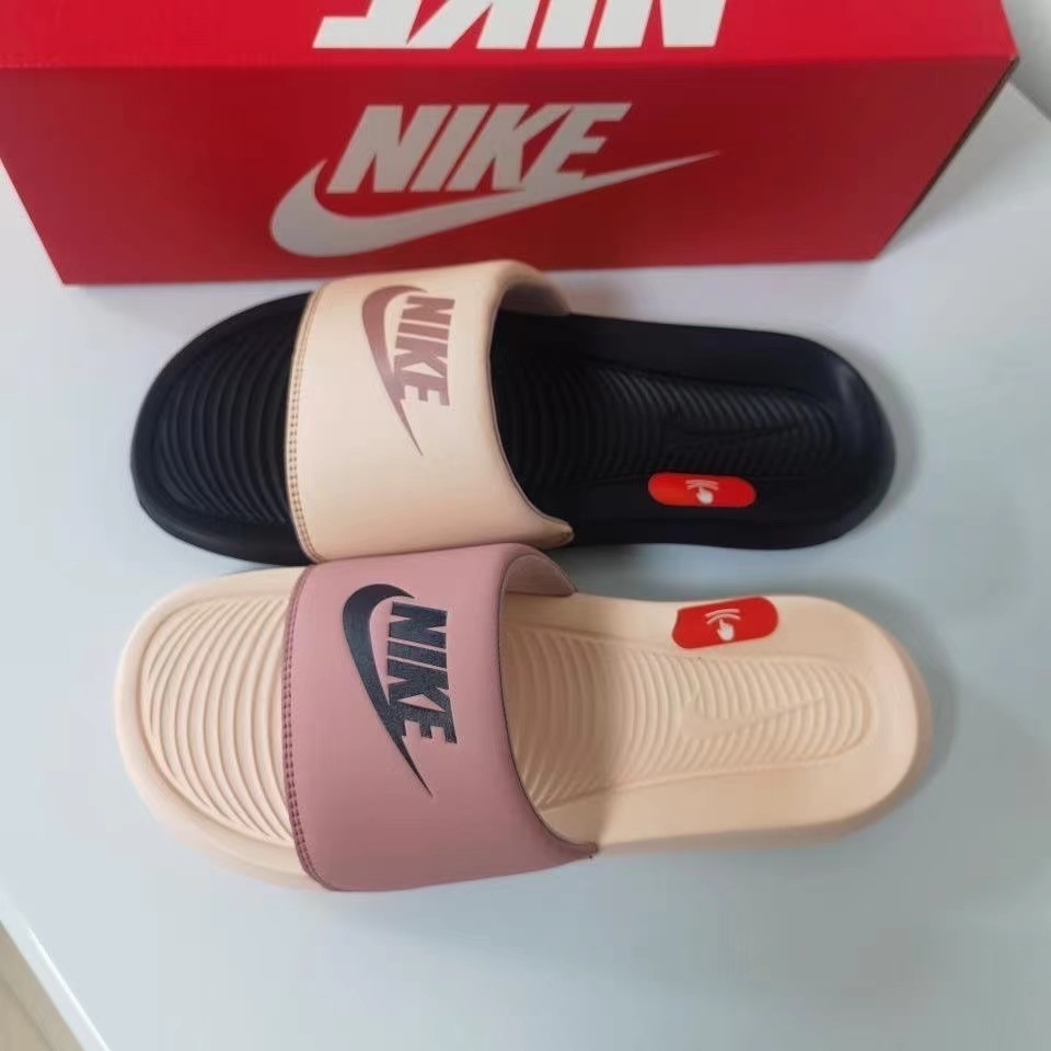 28$ Nike Slippers size 36-45 7720 XWZ48 gallery