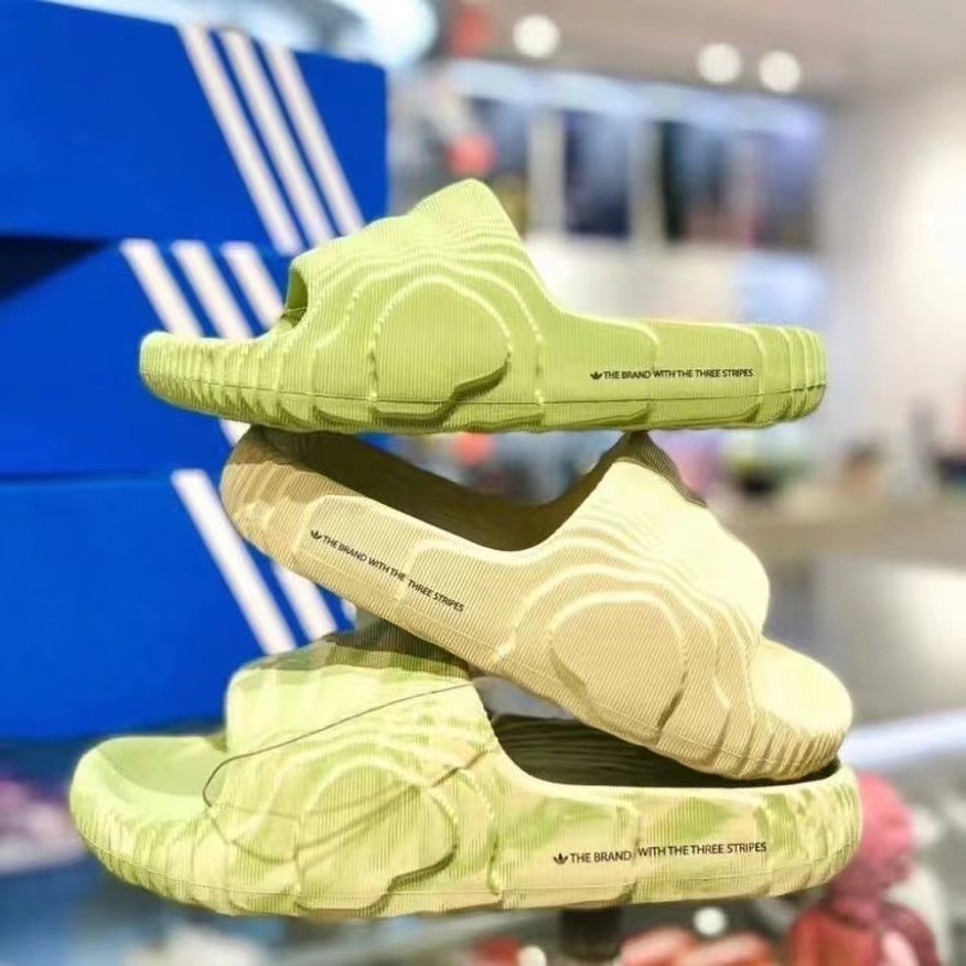 28$ adidas Slippers size 36-45 6780 XWZ8 gallery