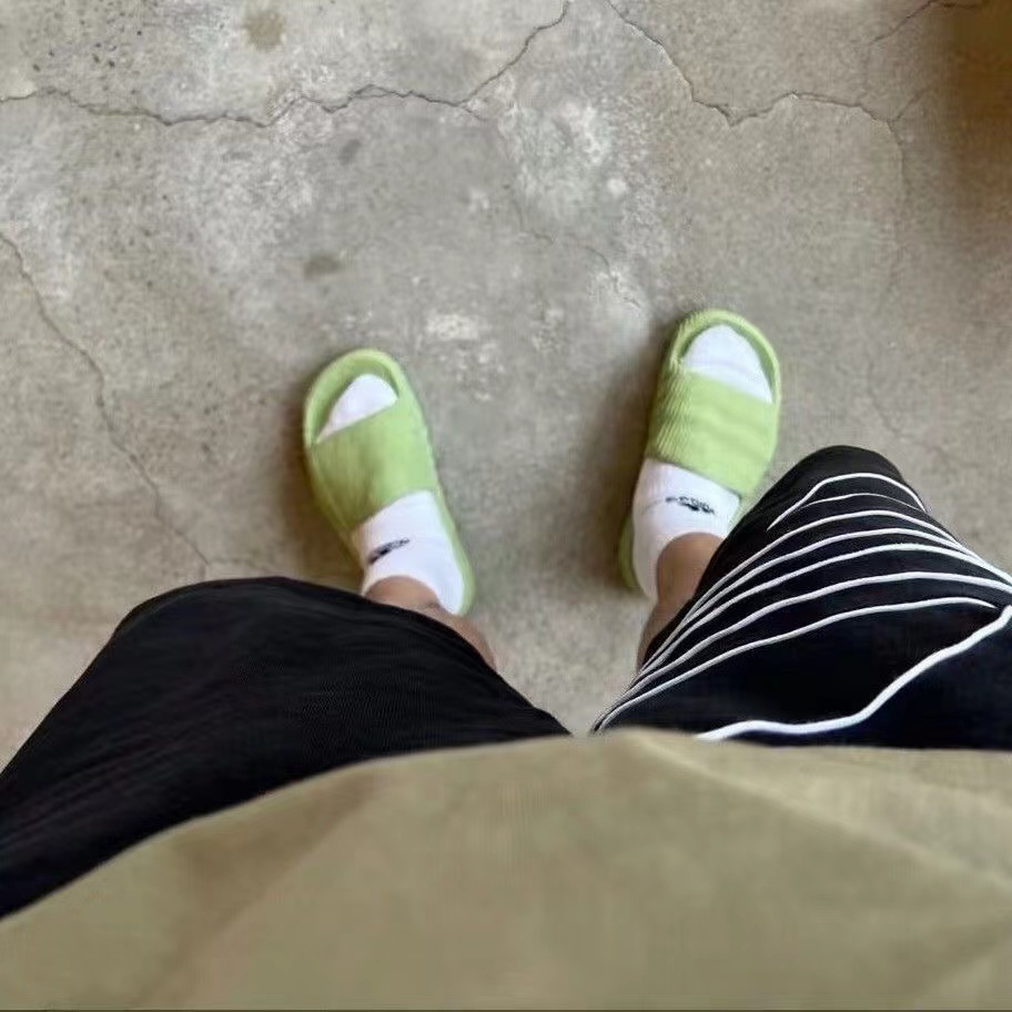 28$ adidas Slippers size 36-45 6780 XWZ8 gallery