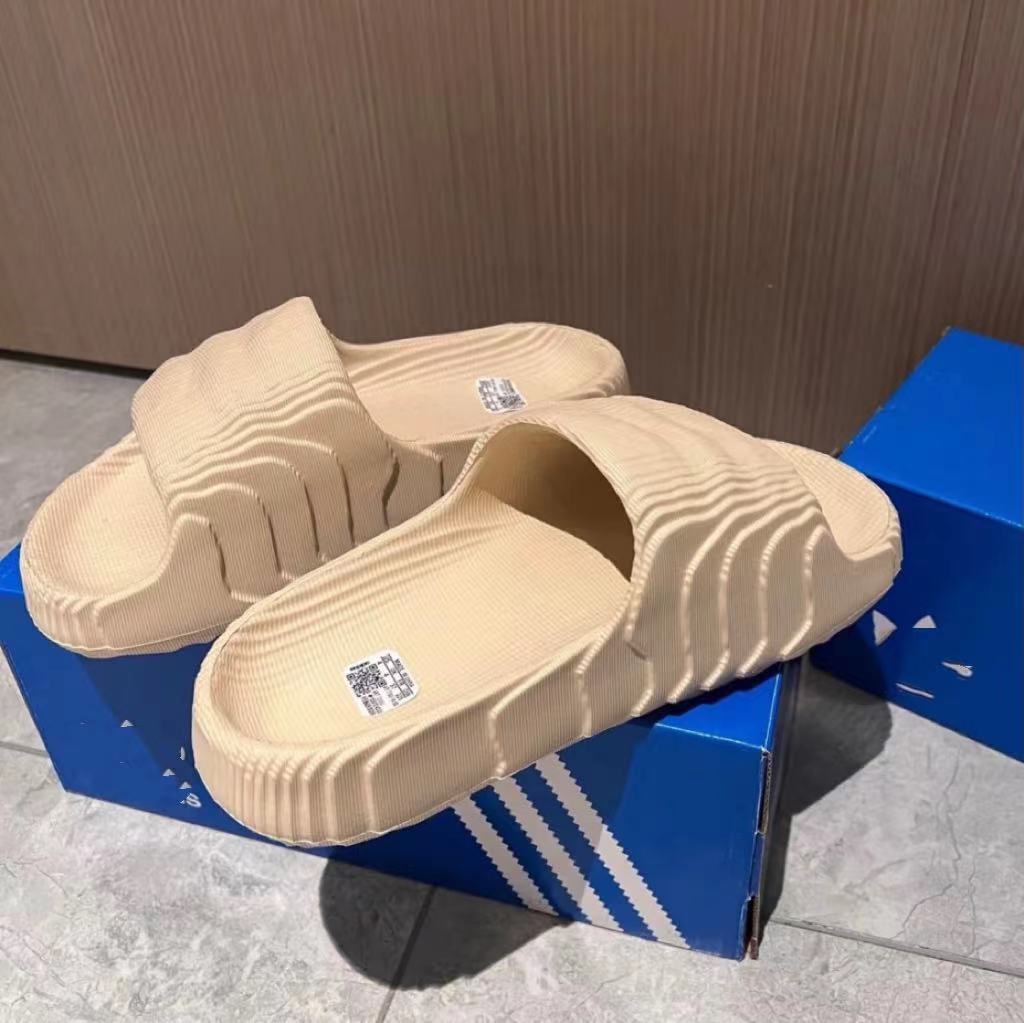 28$ adidas Slippers size 36-45 6780 XWZ8 gallery