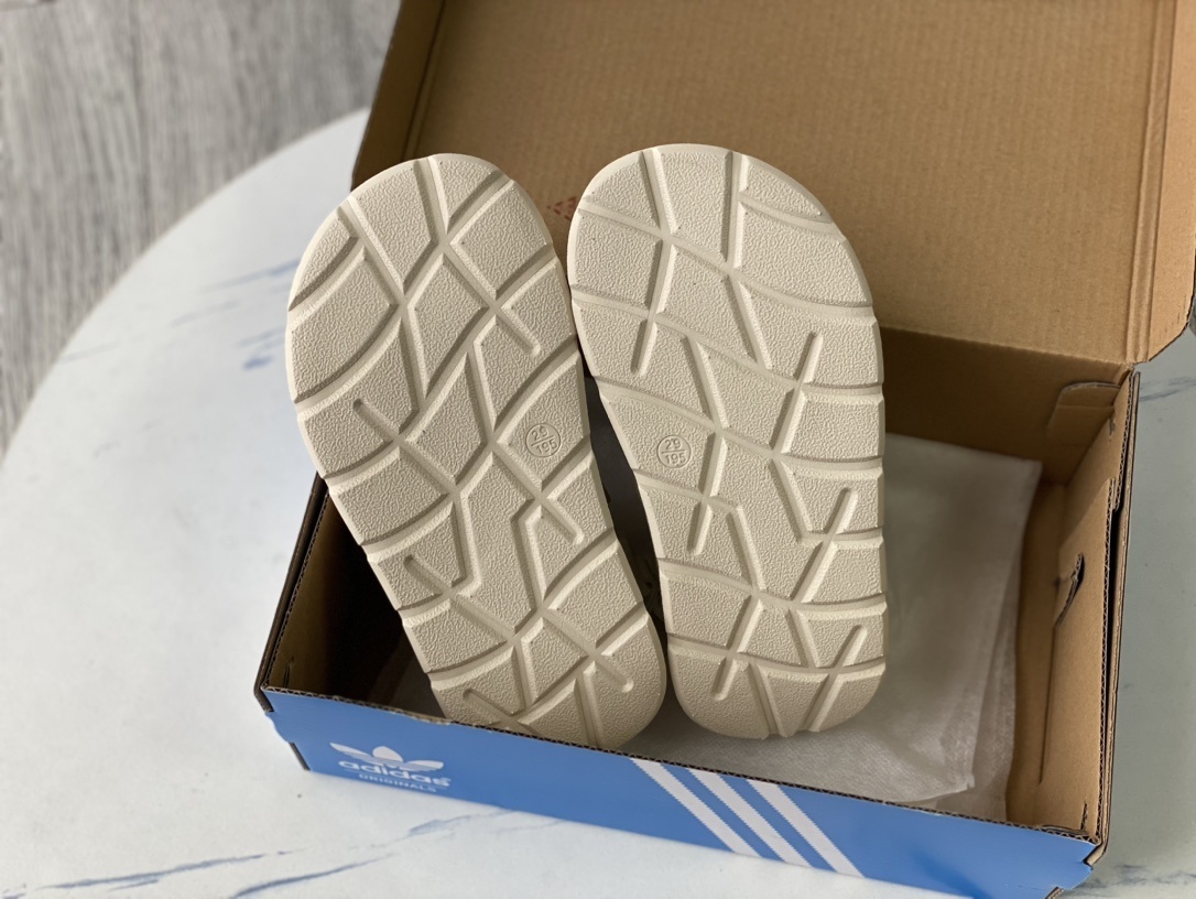 28$ adidas for kids size 26-35 417150 CDT212 gallery