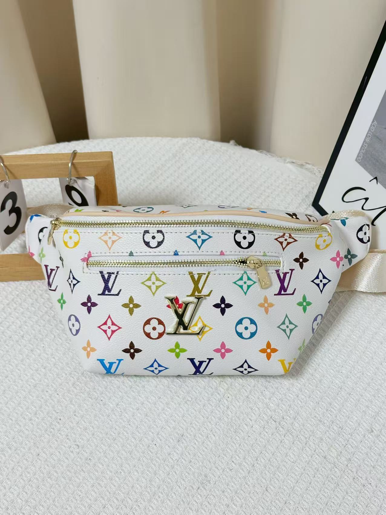 29$ LV Waist bag 4804 BYA247 gallery