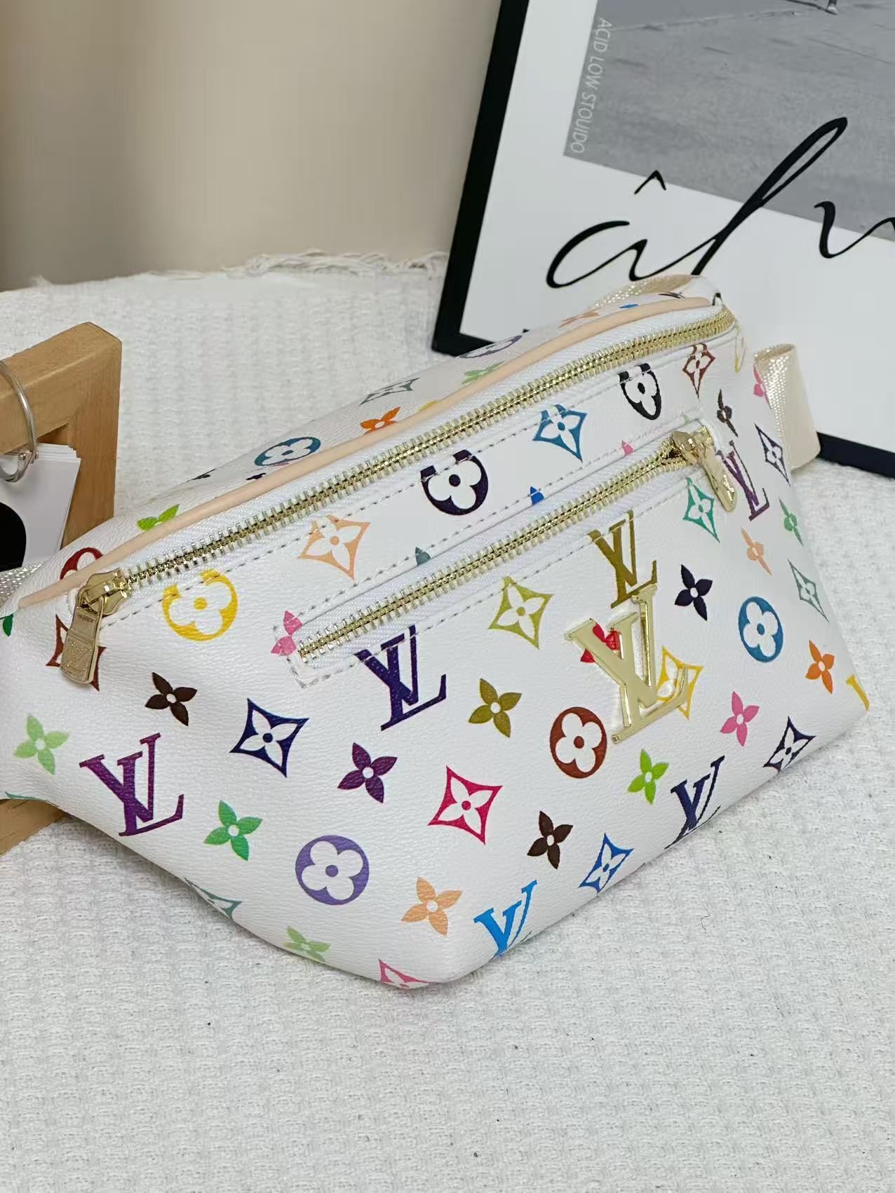 29$ LV Waist bag 4804 BYA247 gallery