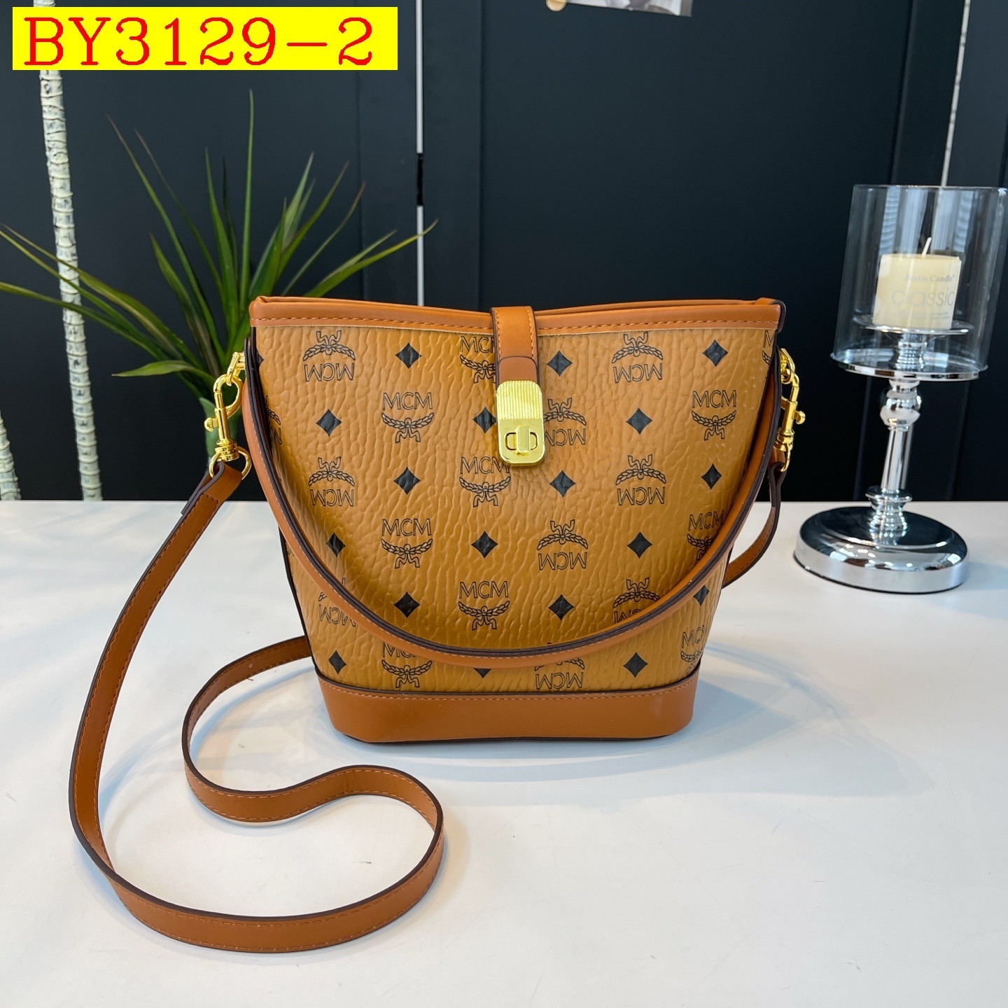29$ MCM 2309 Tote bag size 27x21x11 cm 012010 BY3129 gallery