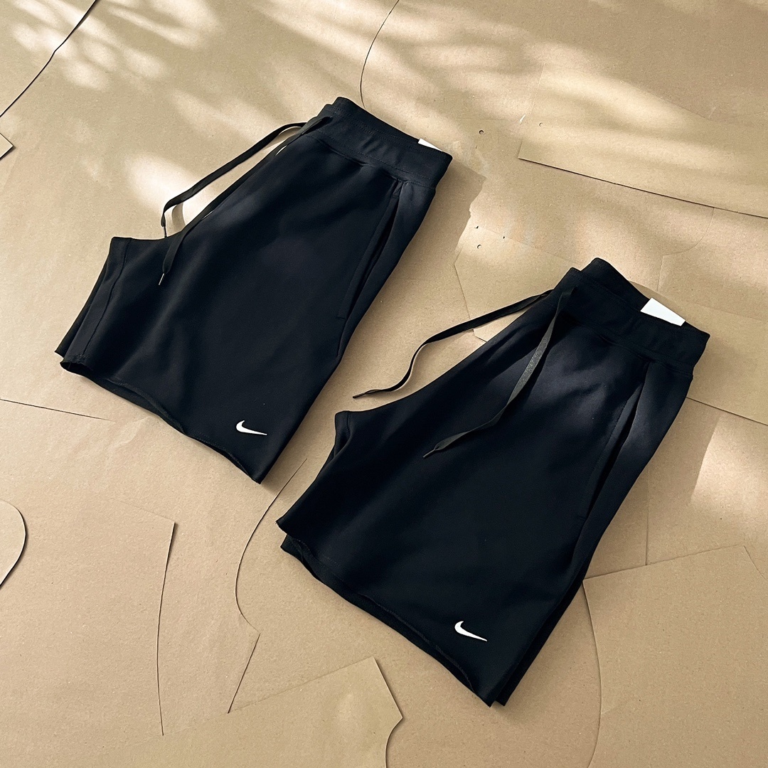 29$ Nike Shorts size M-2XL 110240 DA430 gallery
