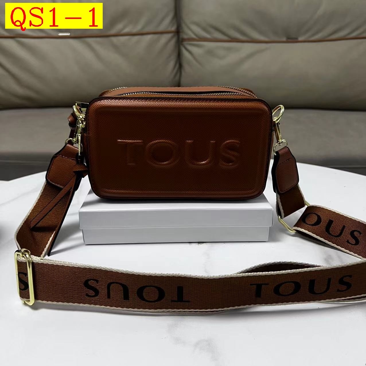 29$ TOUS 3897 Shoulder bag 2938 QS1 gallery