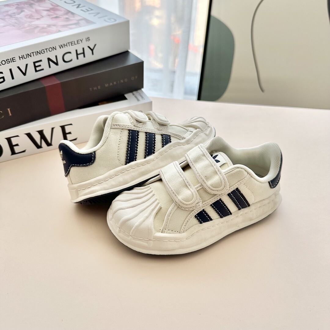 29$ dh adidas for kids size 26-35 26-35 60593022094 CDT46 gallery
