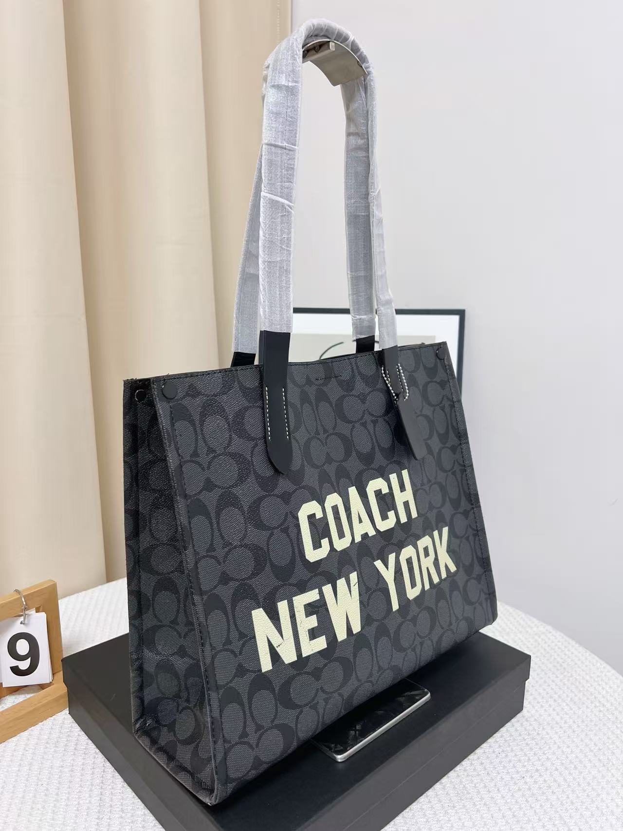 30$ COACH Tote bag size 34x12x30 cm 116140 BY3267 gallery