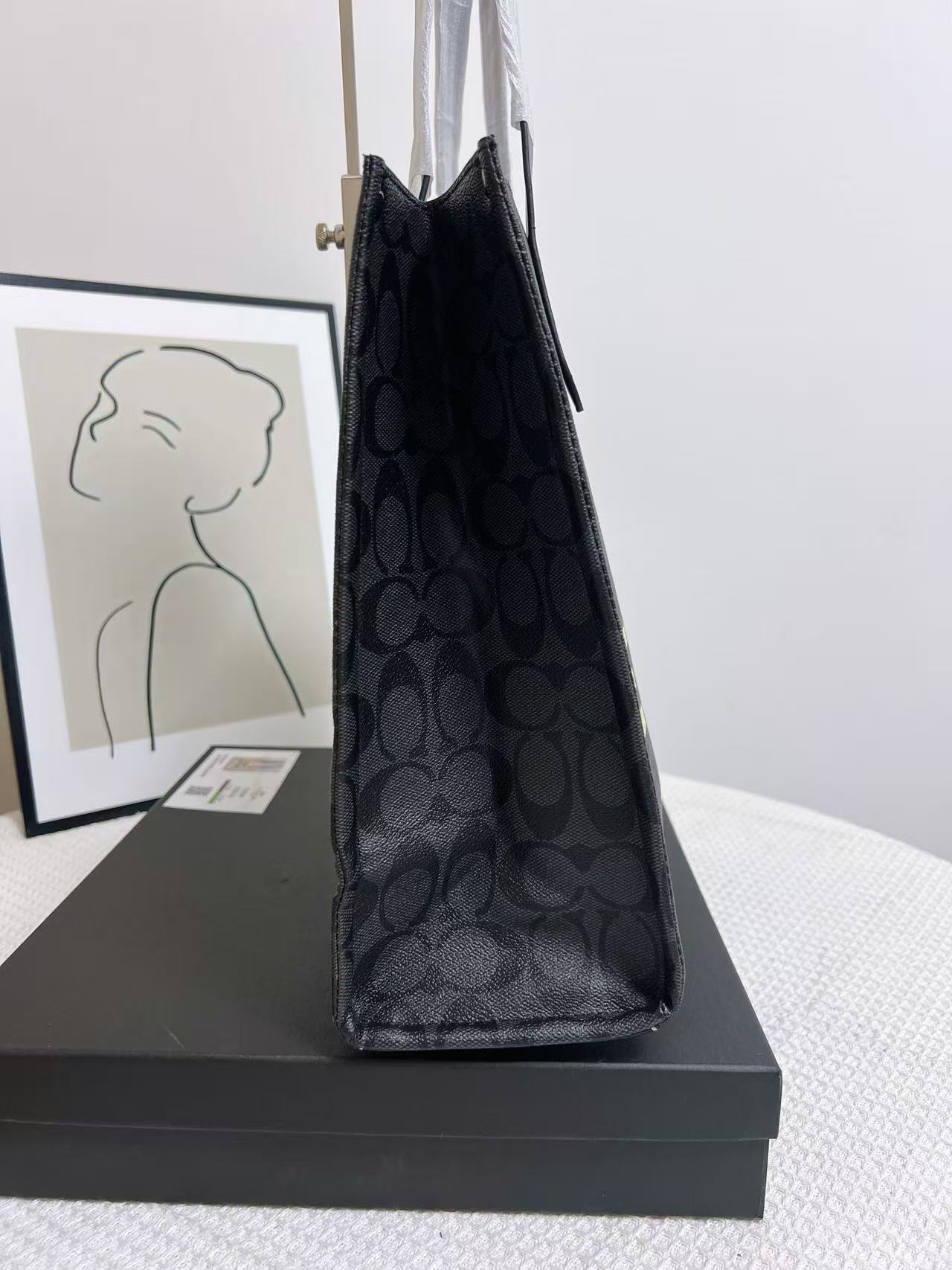 30$ COACH Tote bag size 34x12x30 cm 116140 BY3267 gallery