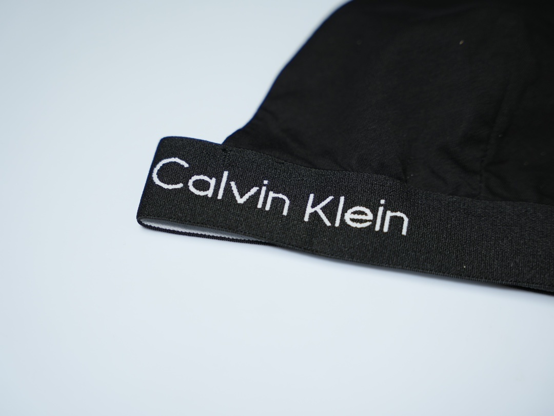 30$ Calvin Klein CK Bra set size S-L 211370 LNF442 gallery