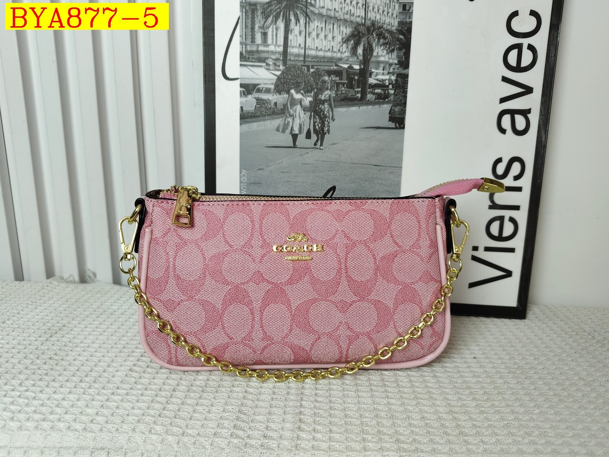 30$ Coach Shoulder bag size 21x12x7cm 0704 BYA877 gallery
