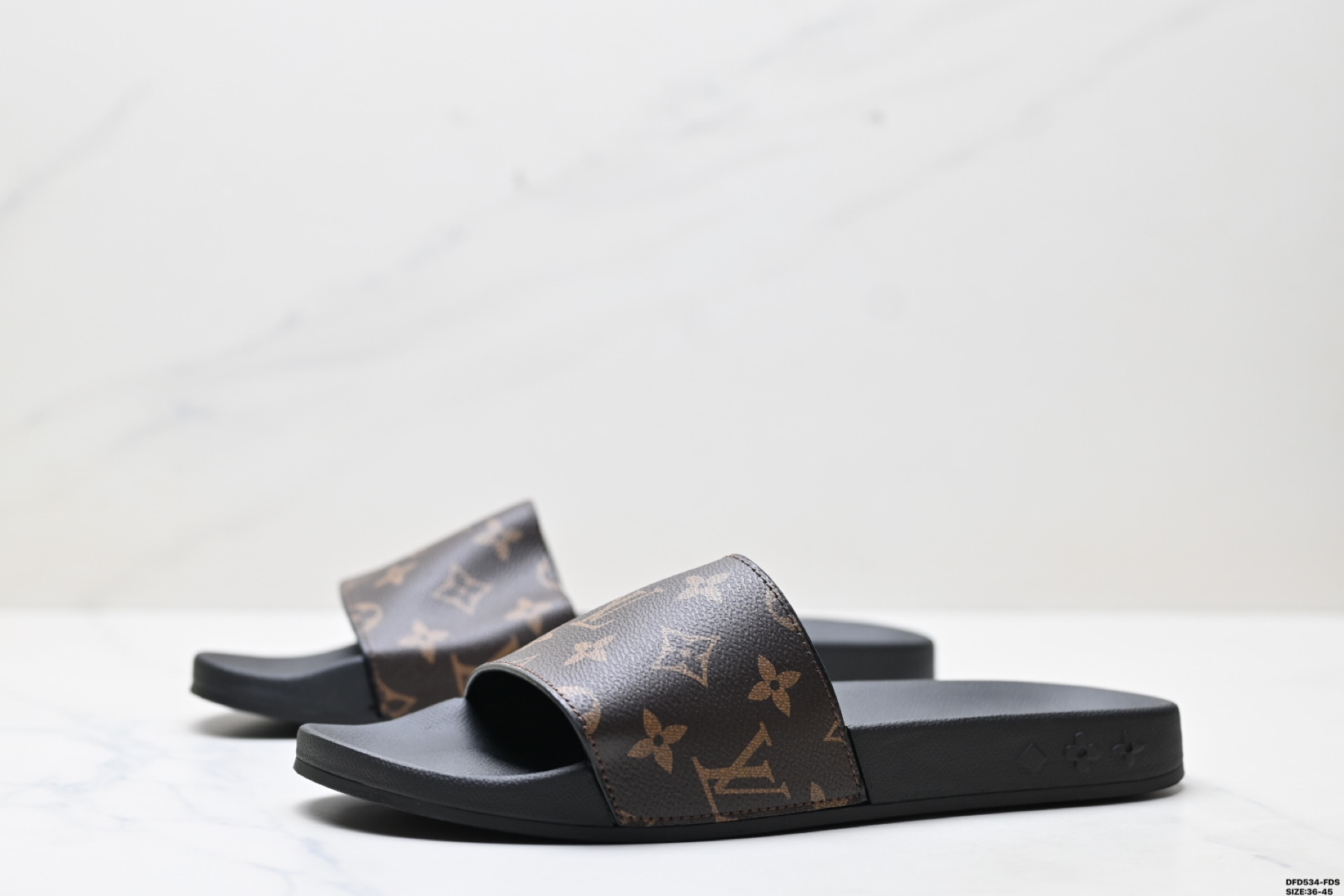 30$ LOUIS VUITTON size 36-45 912000 MZ971 gallery