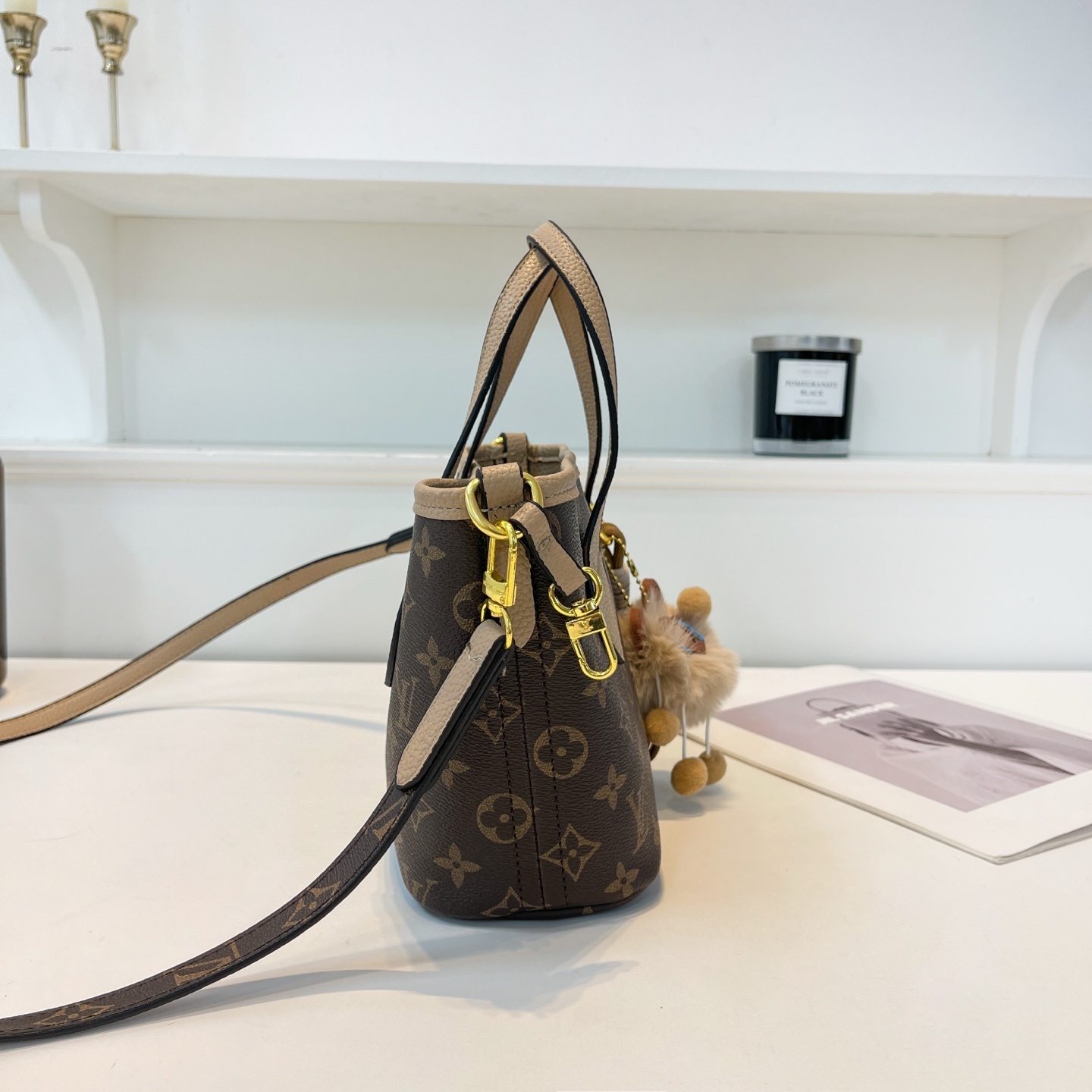 30$ LV 5808 Tote bag size 25x17x11 cm 613022 BY3419 gallery