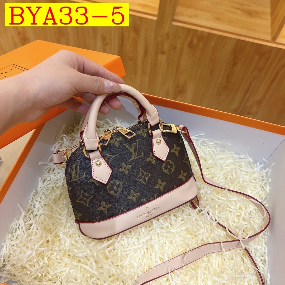 30$ LV Shoulder bag size 18x3x9cm 3888 BYA33 gallery