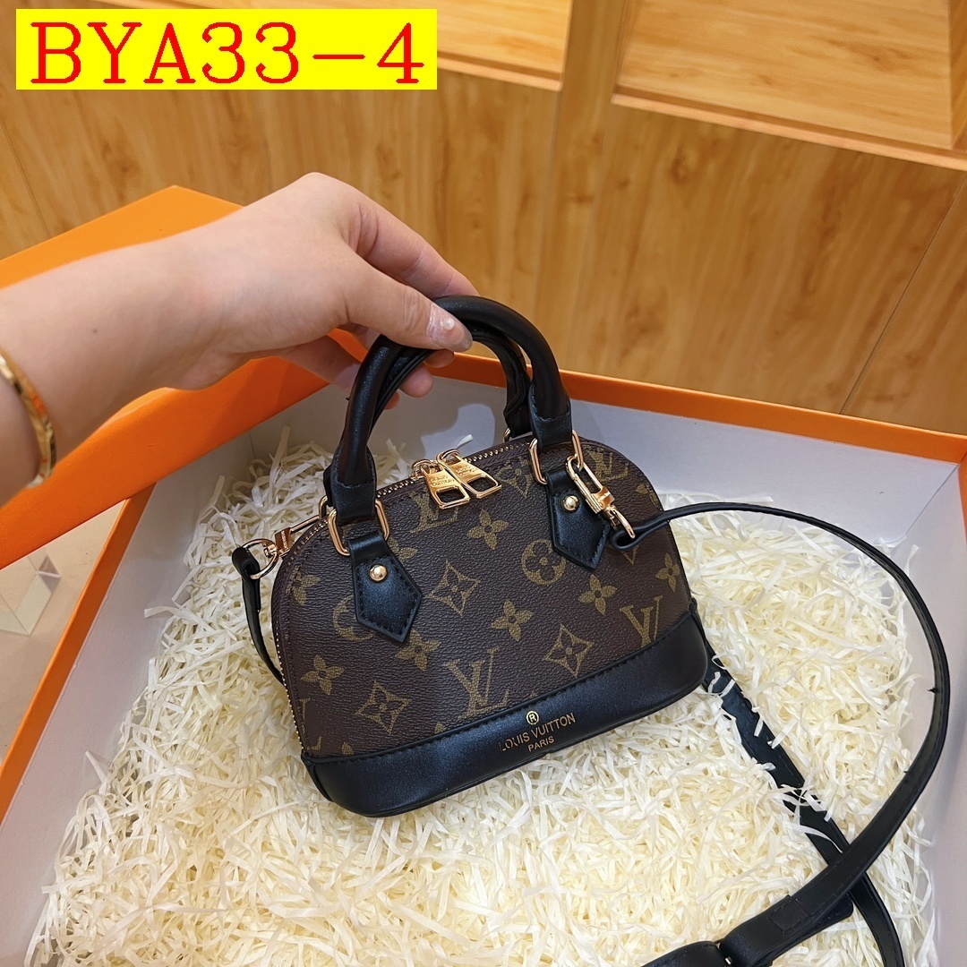 30$ LV Shoulder bag size 18x3x9cm 3888 BYA33 gallery