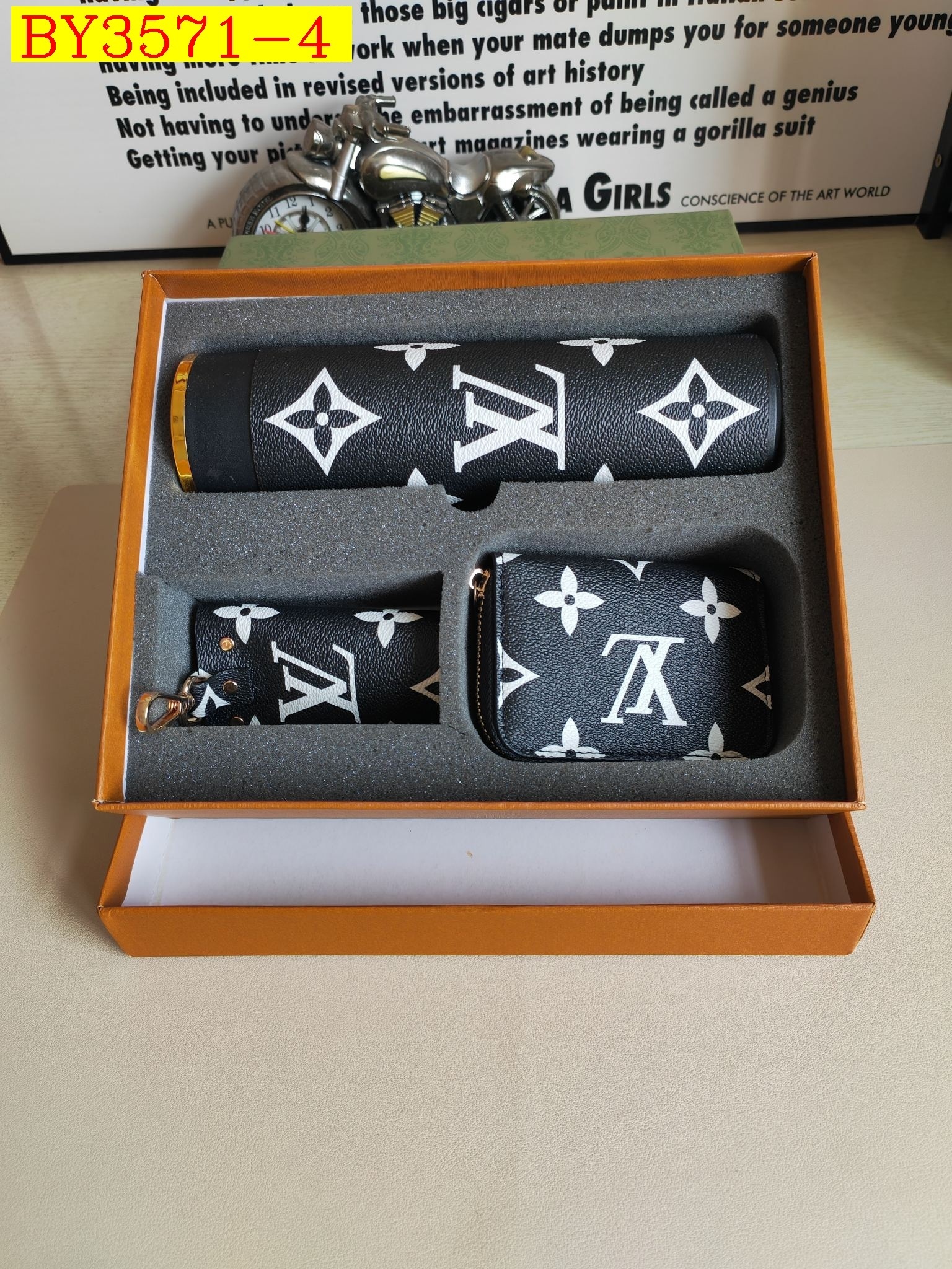 30$ LV Wallet 0970 BY3571 gallery