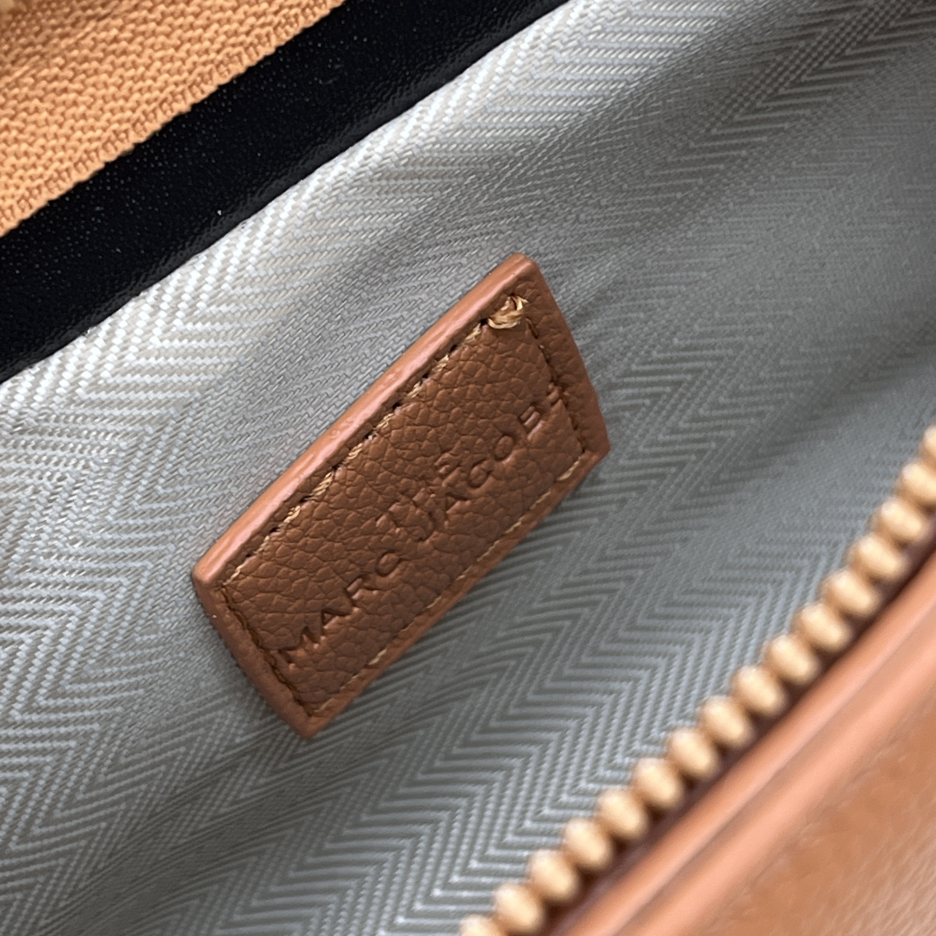 30$ MARC JACOBS Shoulder bag size 23x14x8 cm 013192 QS47 gallery