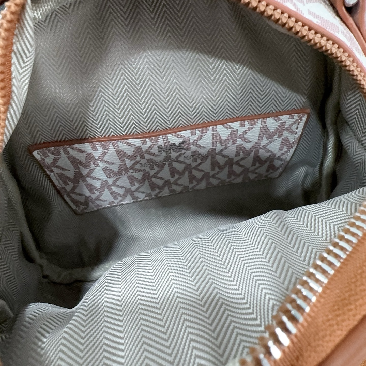 30$ MK Shoulder bag size 21x20x7cm 7746 BYA263 gallery