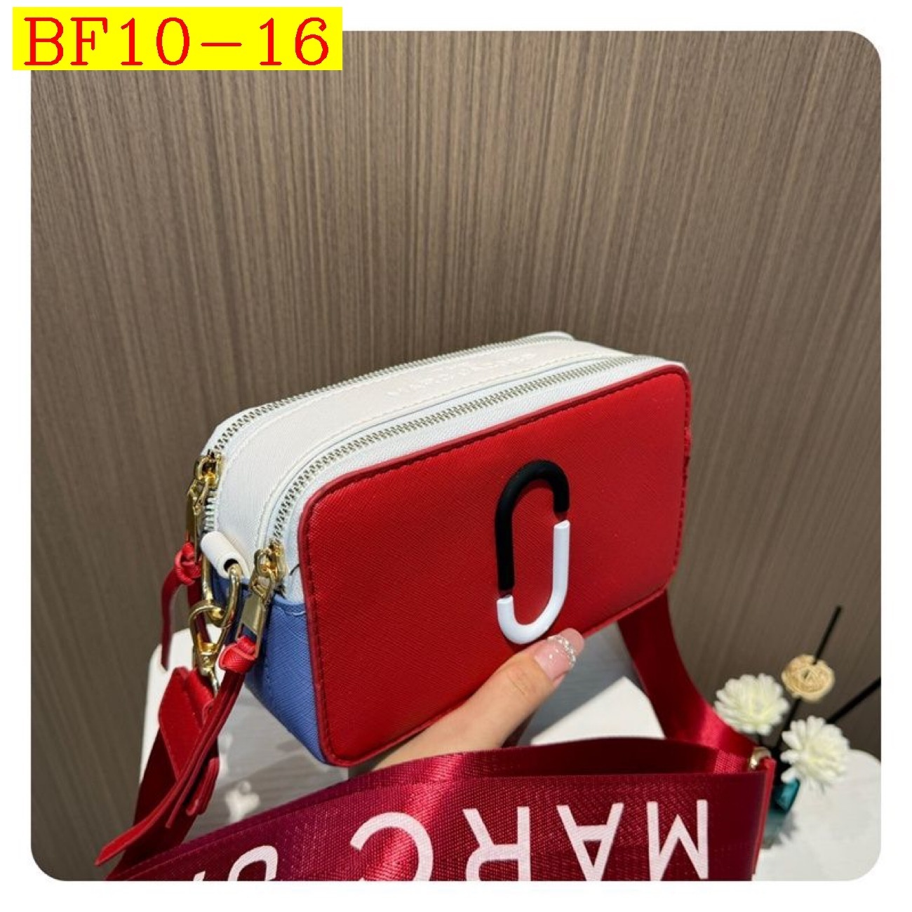 30$ Marc Jacob Size 21x12x7cm 4840 BF10 gallery