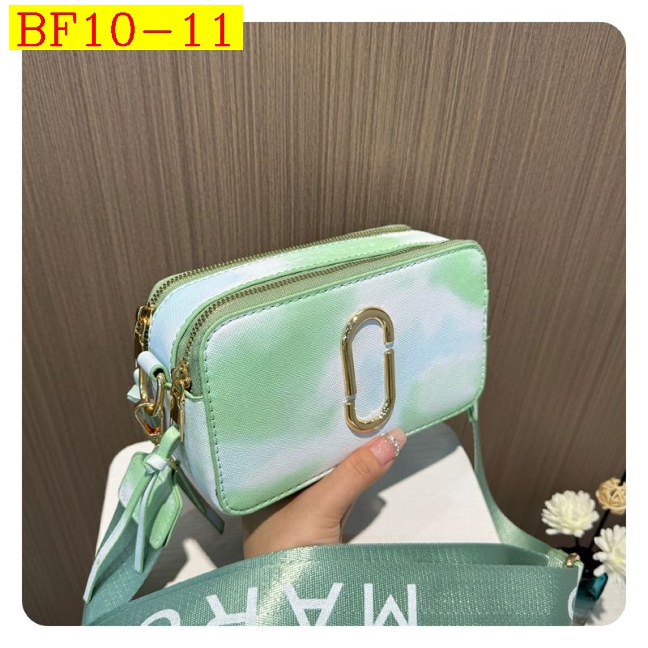 30$ Marc Jacob Size 21x12x7cm 4840 BF10 gallery