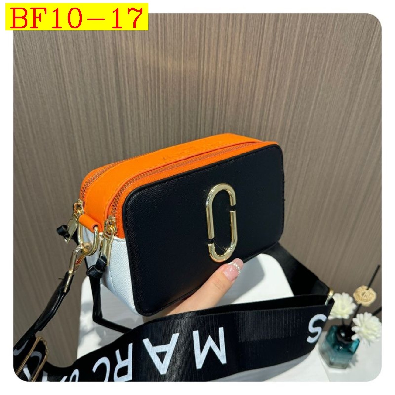 30$ Marc Jacob Size 21x12x7cm 4840 BF10 gallery