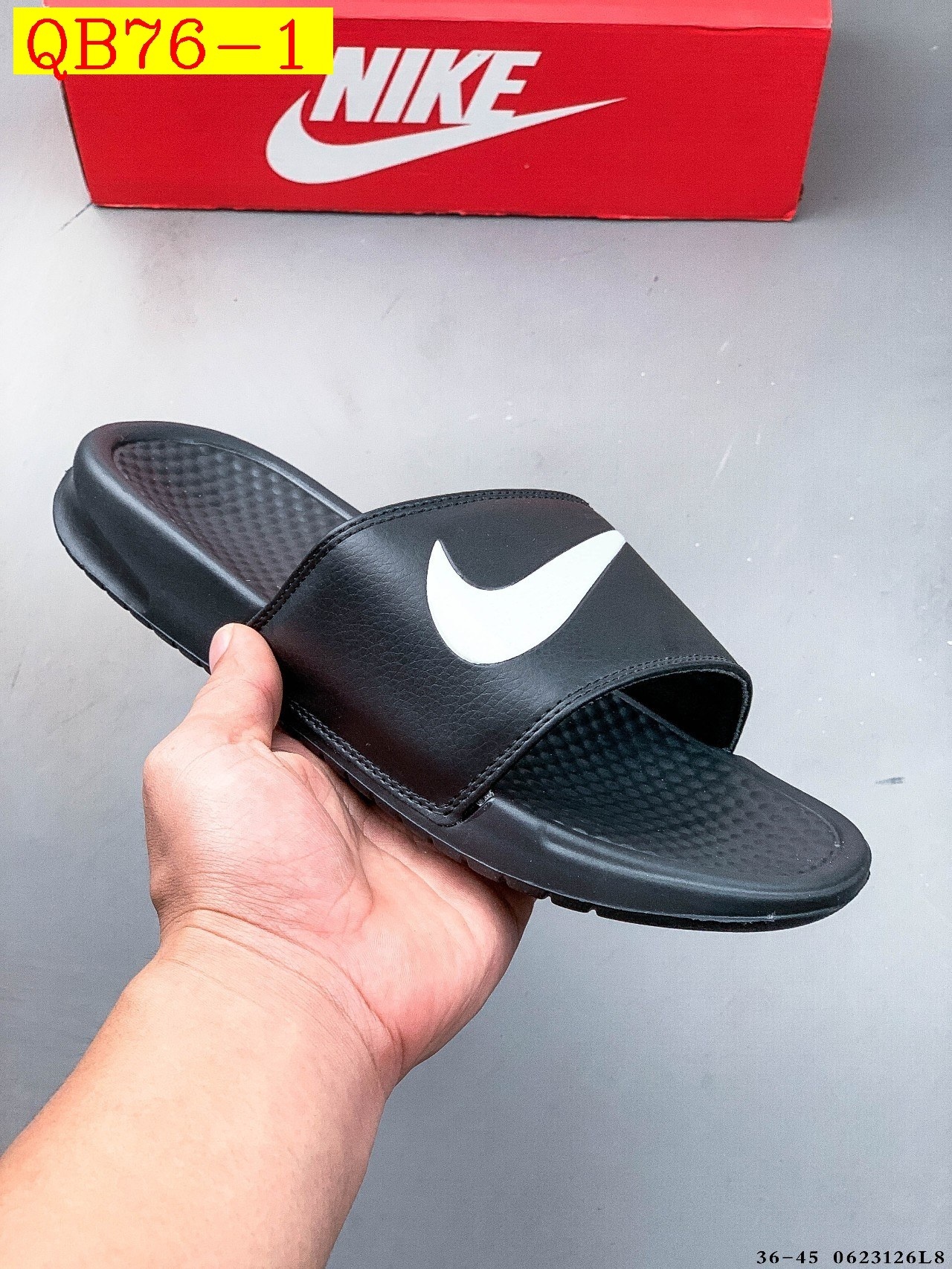 30$ NIke WMNS BENASSI JDI Size 36-45 8890 QB76 gallery