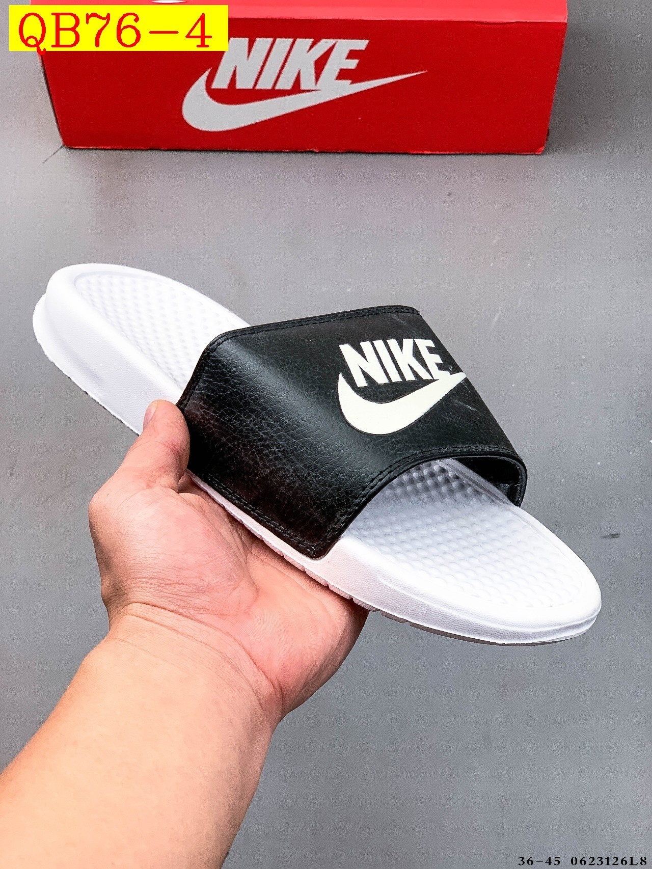 30$ NIke WMNS BENASSI JDI Size 36-45 8890 QB76 gallery