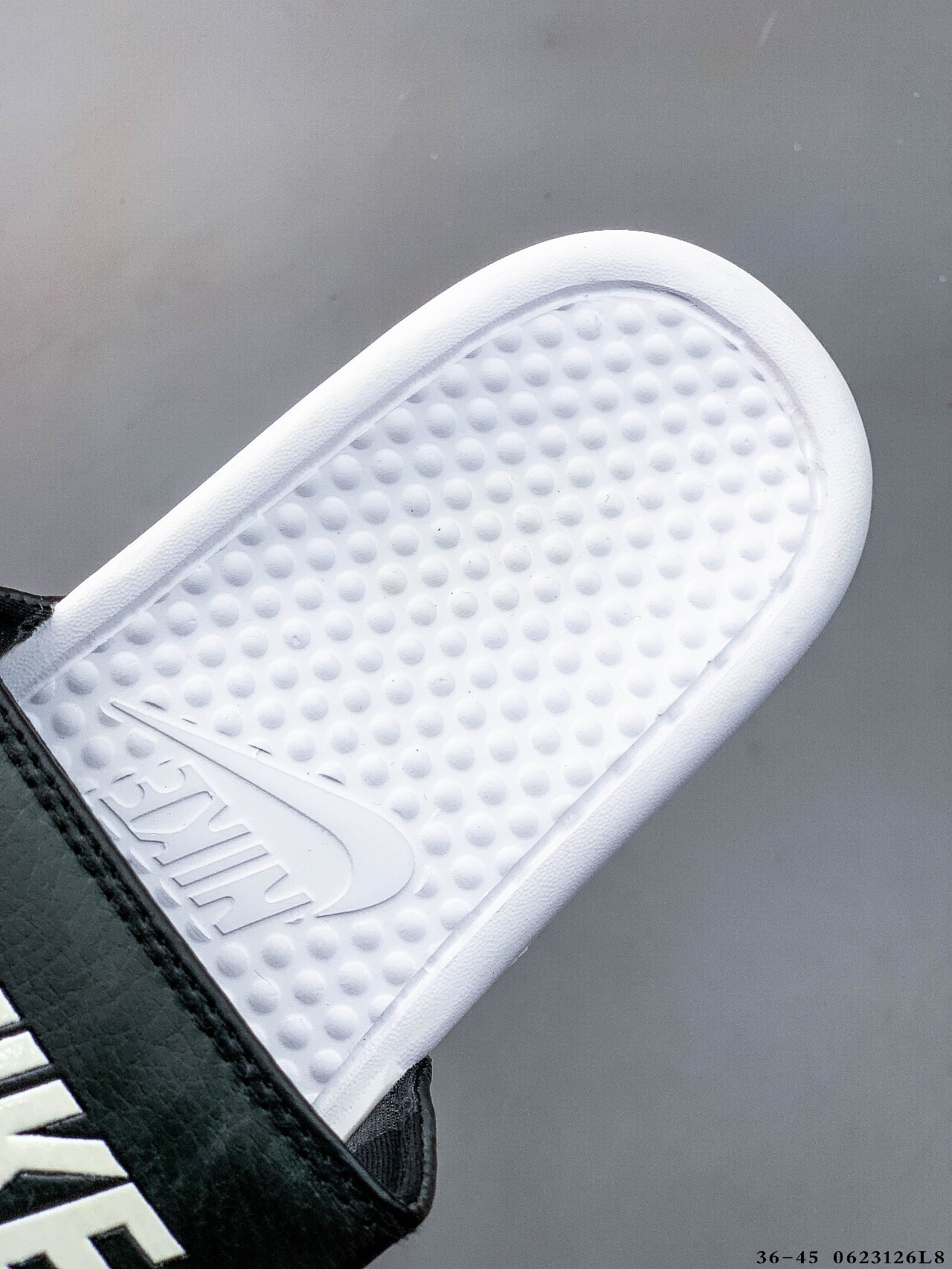 30$ NIke WMNS BENASSI JDI Size 36-45 8890 QB76 gallery