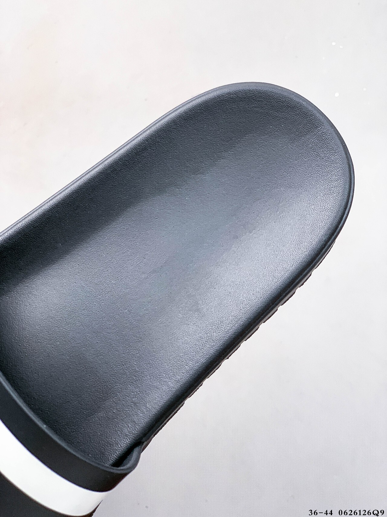 30$ NIke WMNS BENASSI JDI Size 36-45 8890 QB76 gallery