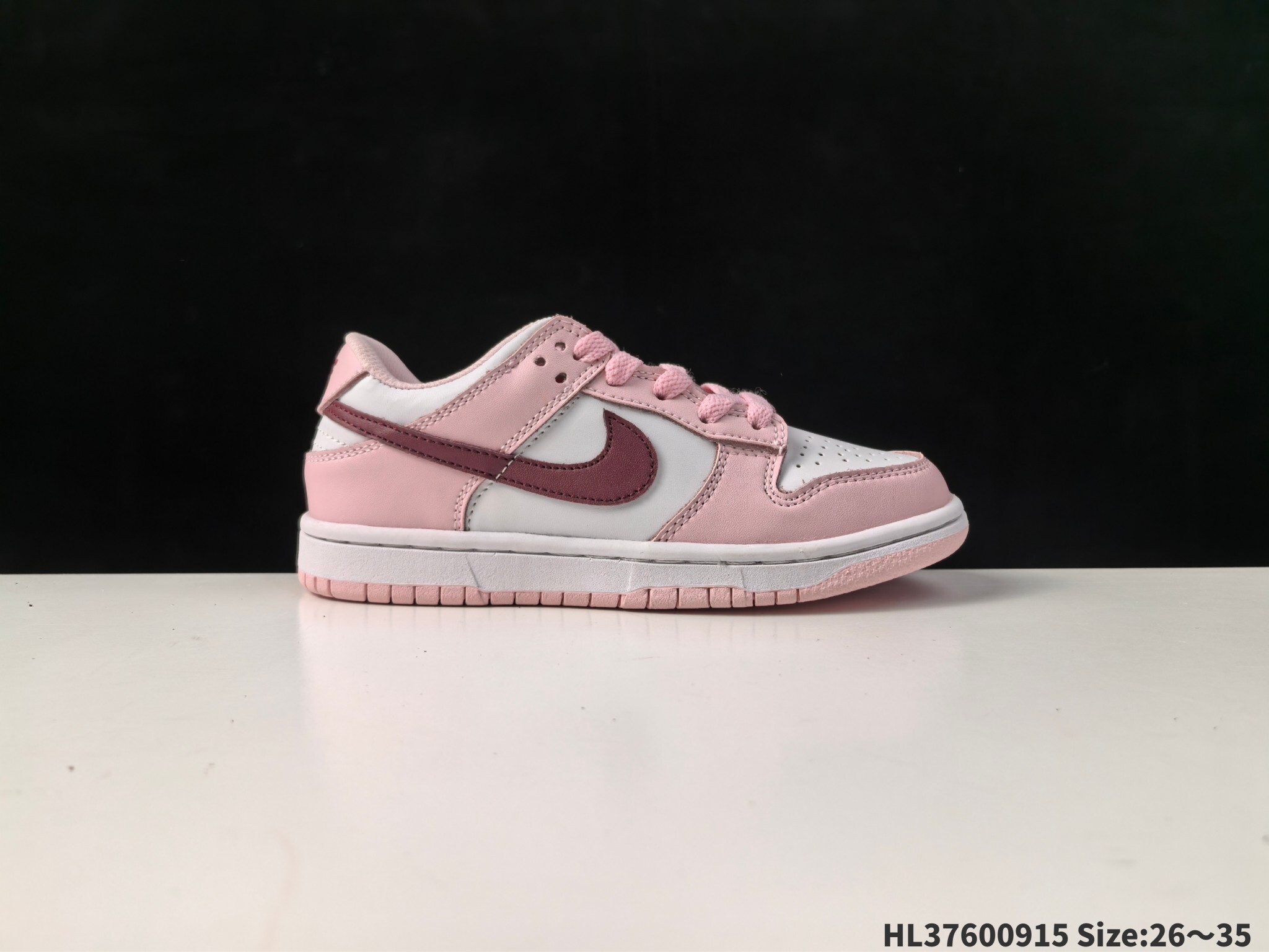 30$ Nike SB Dunk Low for kids size 26-35 719220 ZM196 gallery