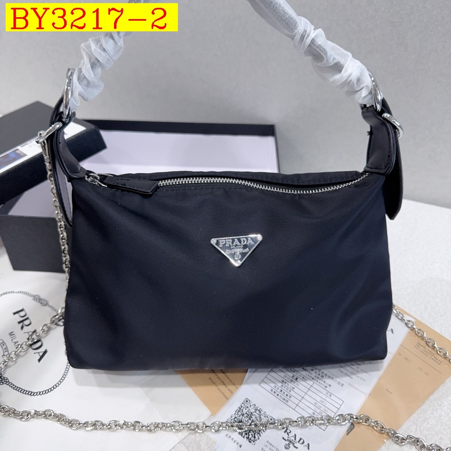 30$ PRADA 6122 Shoulder bag size 26x15x8 cm 214160 BY3217 gallery