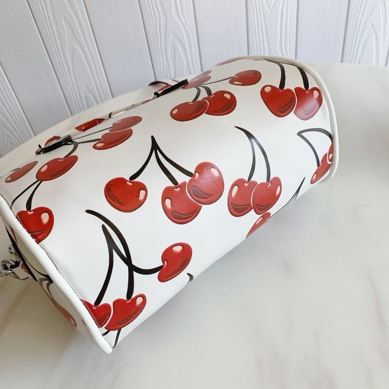 30$ dh COACH QX077 Shoulder bag size 22X15X11 cm 60395423007 BY2155 gallery