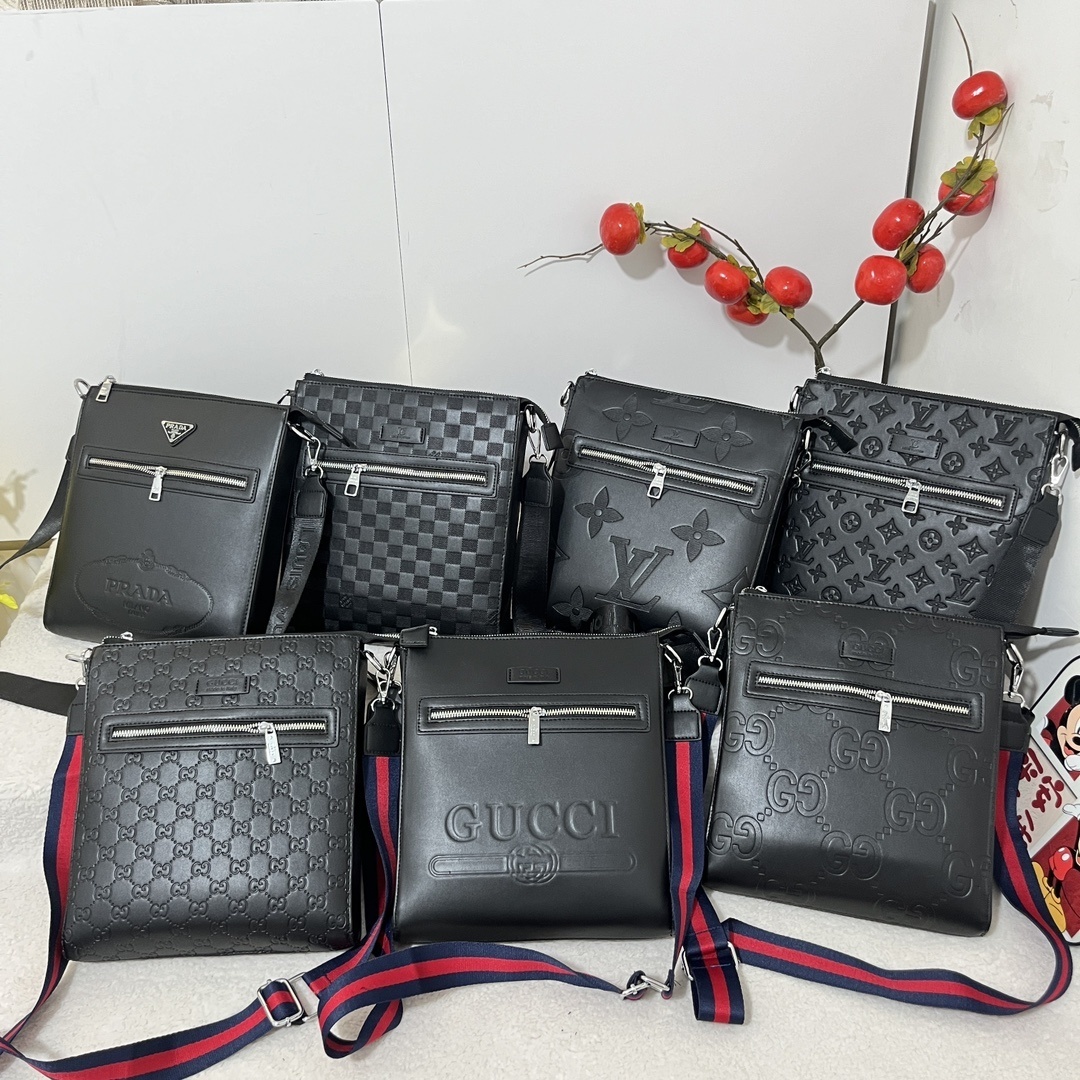 30$ dh GUCCI 24031 Shoulder bag SIZE 25X27X5 CM 70485823101 BY1655 gallery