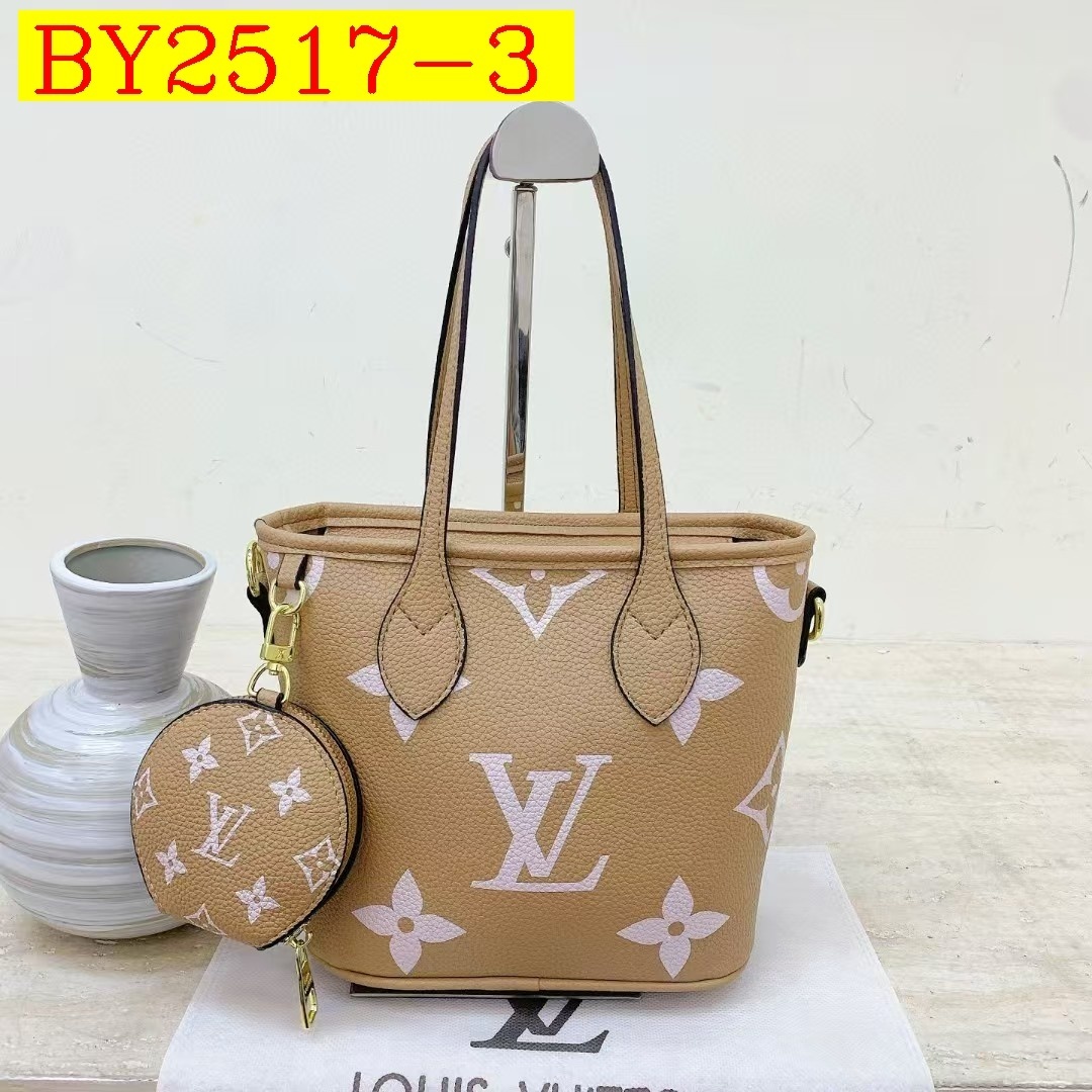 30$ dh LV 136 Tote bag size 20X11X20 cm 91508623100 BY2517 gallery