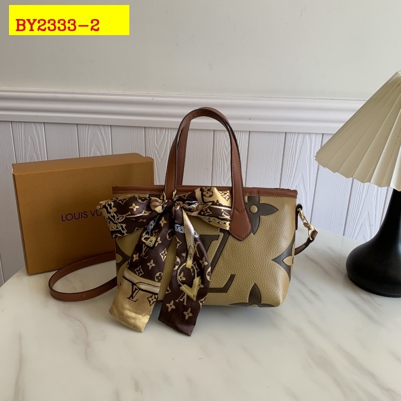 30$ dh LV QX081 Shoulder bag size 26X16X10 cm 80497623008 BY2333 gallery