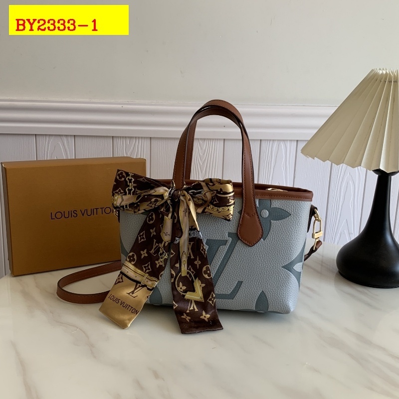 30$ dh LV QX081 Shoulder bag size 26X16X10 cm 80497623008 BY2333 gallery