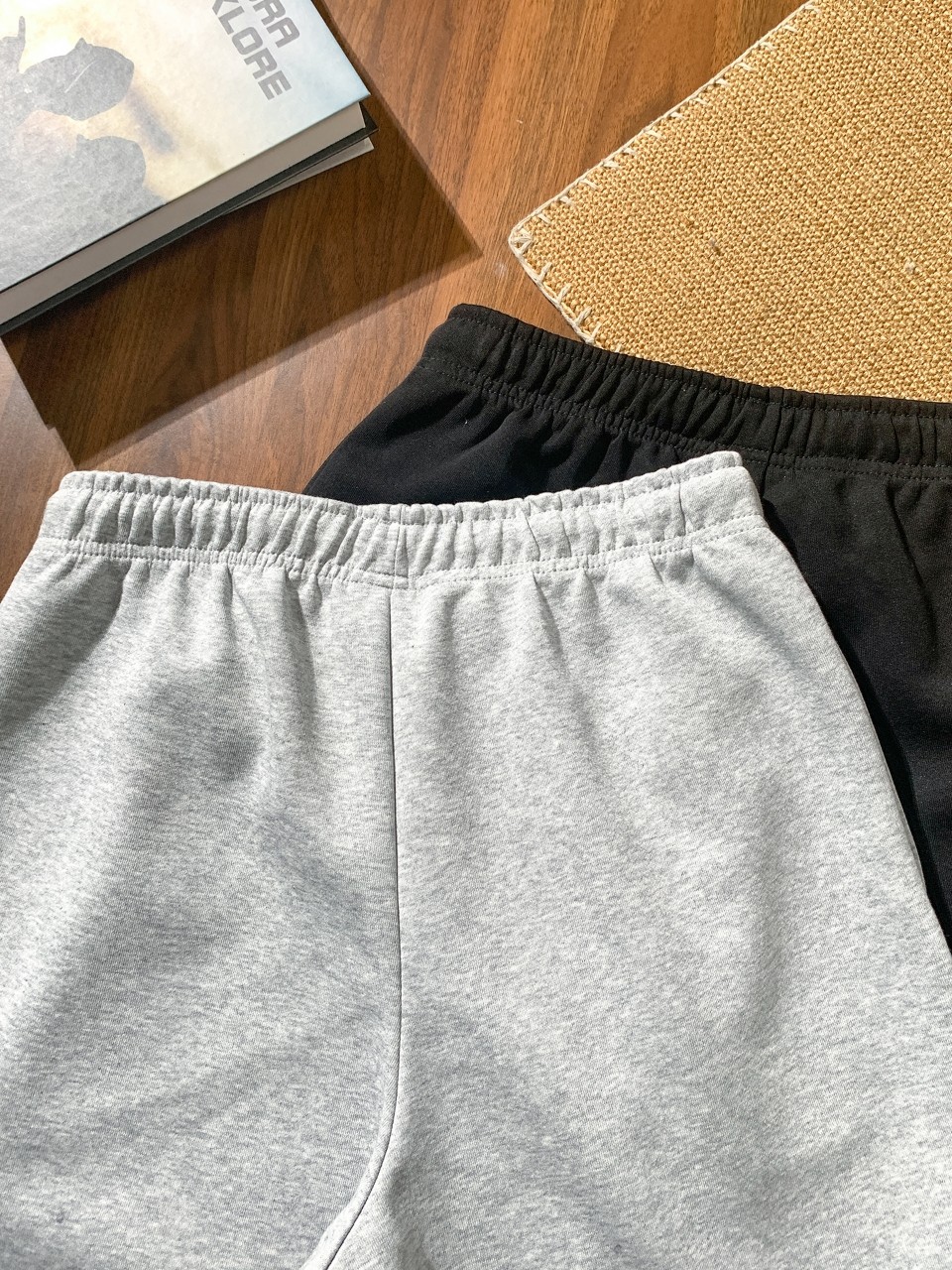 30$ dh NIKE MMW Shorts size M-2XL 61532023100 DA408 gallery