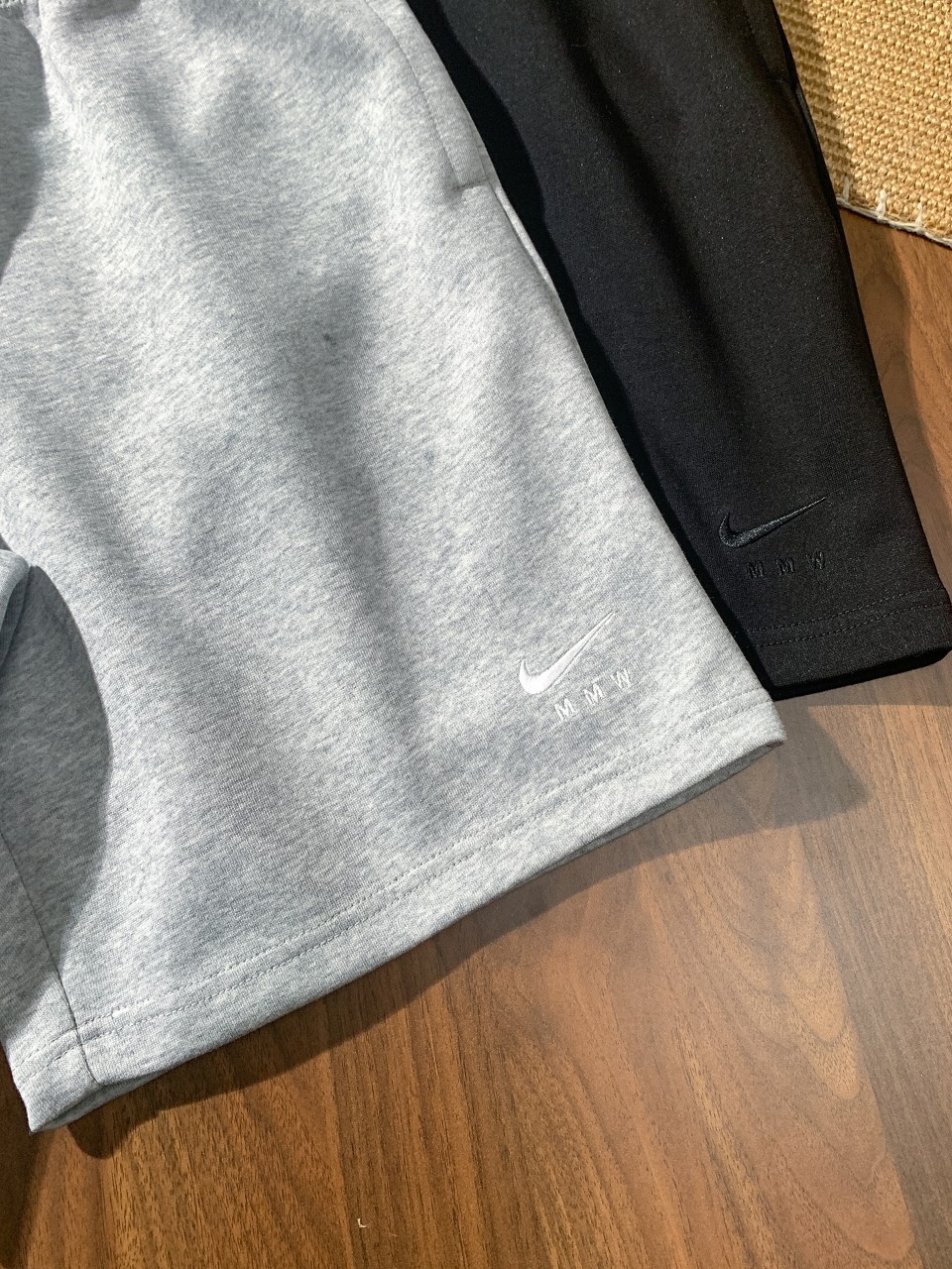 30$ dh NIKE MMW Shorts size M-2XL 61532023100 DA408 gallery