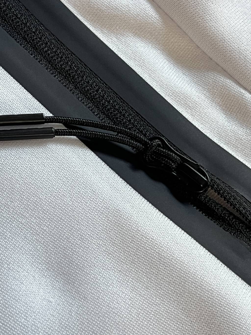 30$ dh Nike Sportswear Tech Shorts size M-2XL 91536023100 DA396 gallery