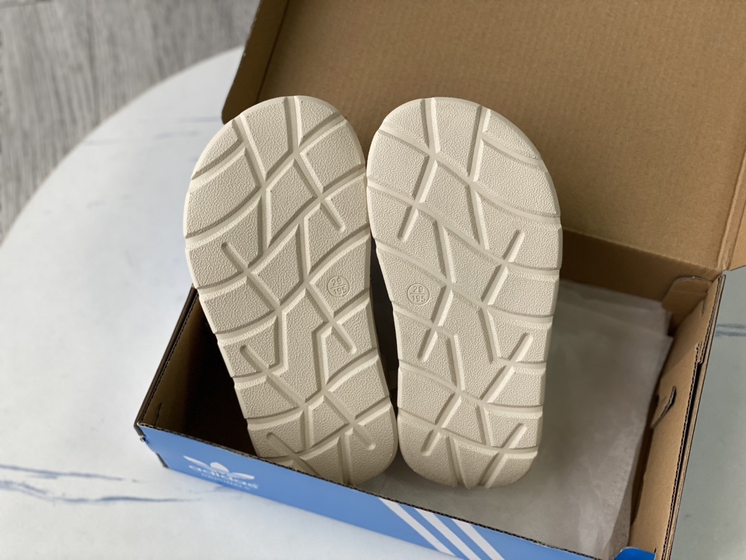 30$ dh adidas for kids size 26-35 41516023007 CDT48 gallery