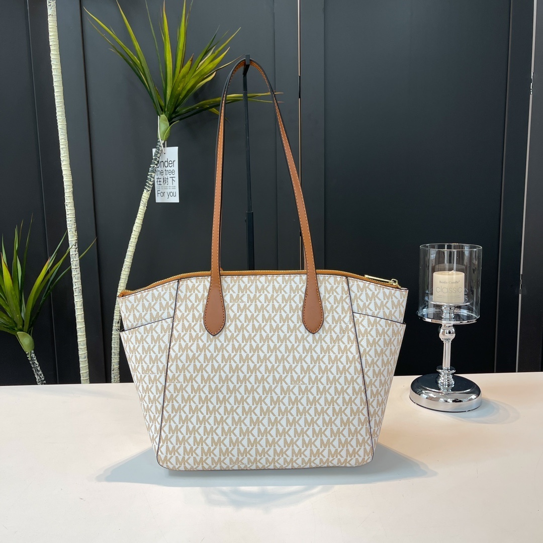 30$ new_dh MK 6605 SIZE 39X26X14 CM 70495812985 BY679 gallery