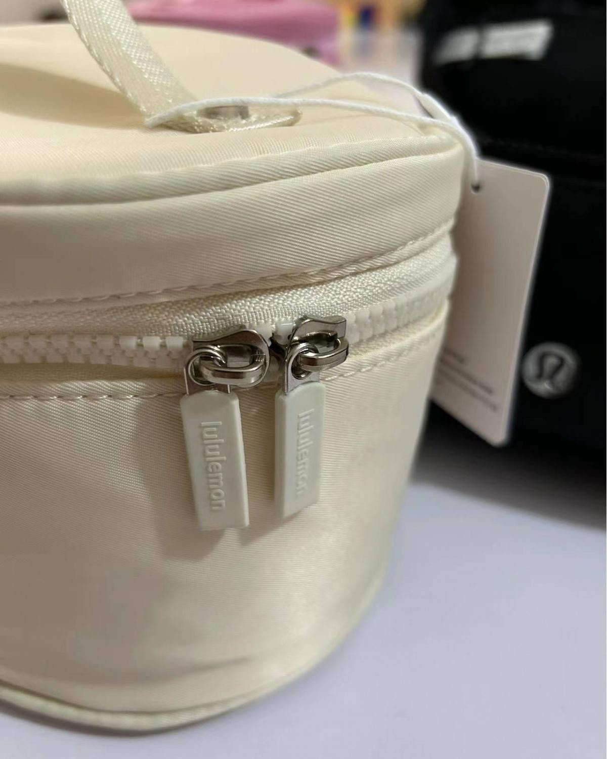 30$ new_dh luluemon Makeup bag 71415612981 ZZ109 gallery