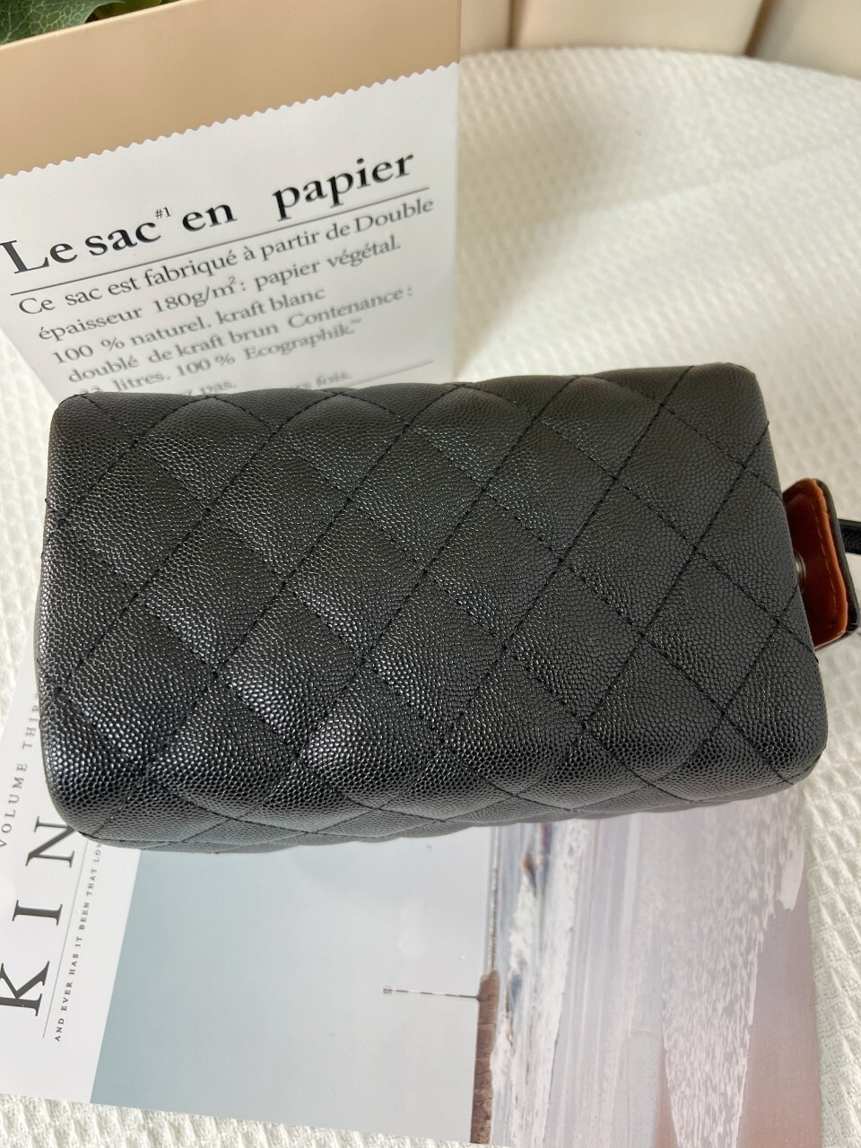 31$ CHANEL Shoulder bag size 20x12x10 cm size 27x17x13 cm 313038 BY3025 gallery