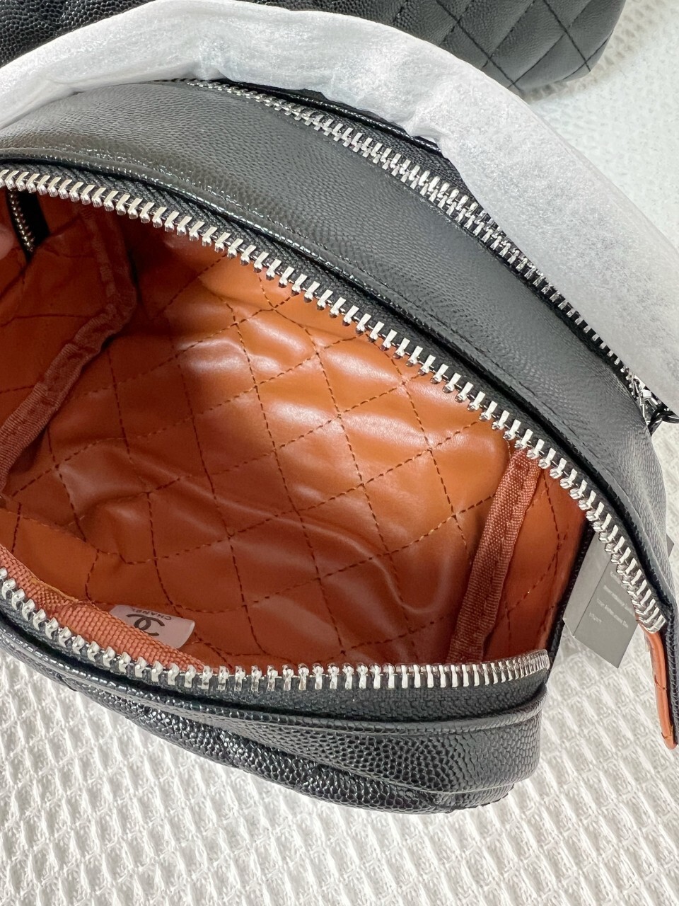 31$ CHANEL Shoulder bag size 20x12x10 cm size 27x17x13 cm 313038 BY3025 gallery