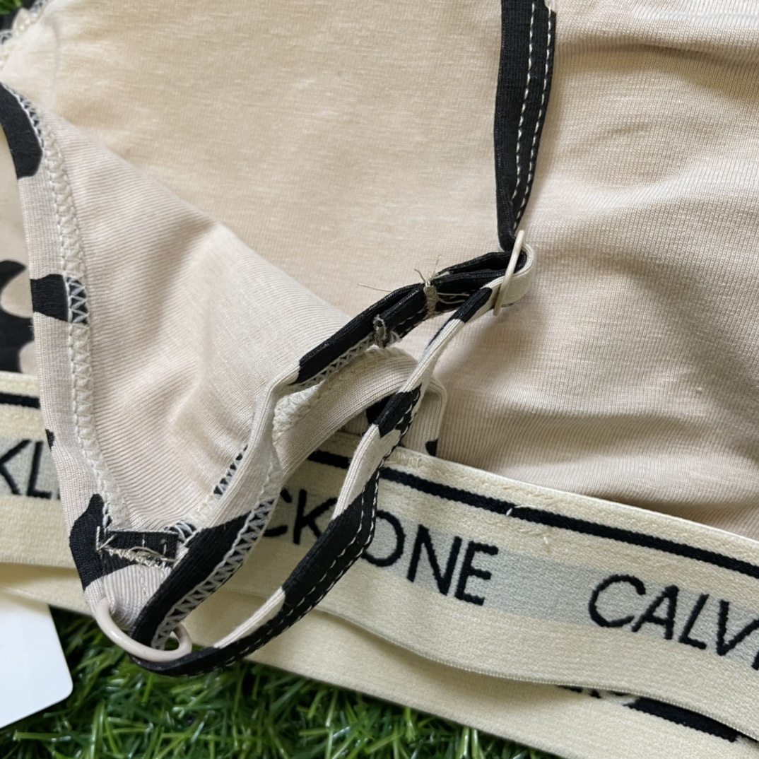 31$ Calvin Klein Bra set size S-L 418440 LNF438 gallery