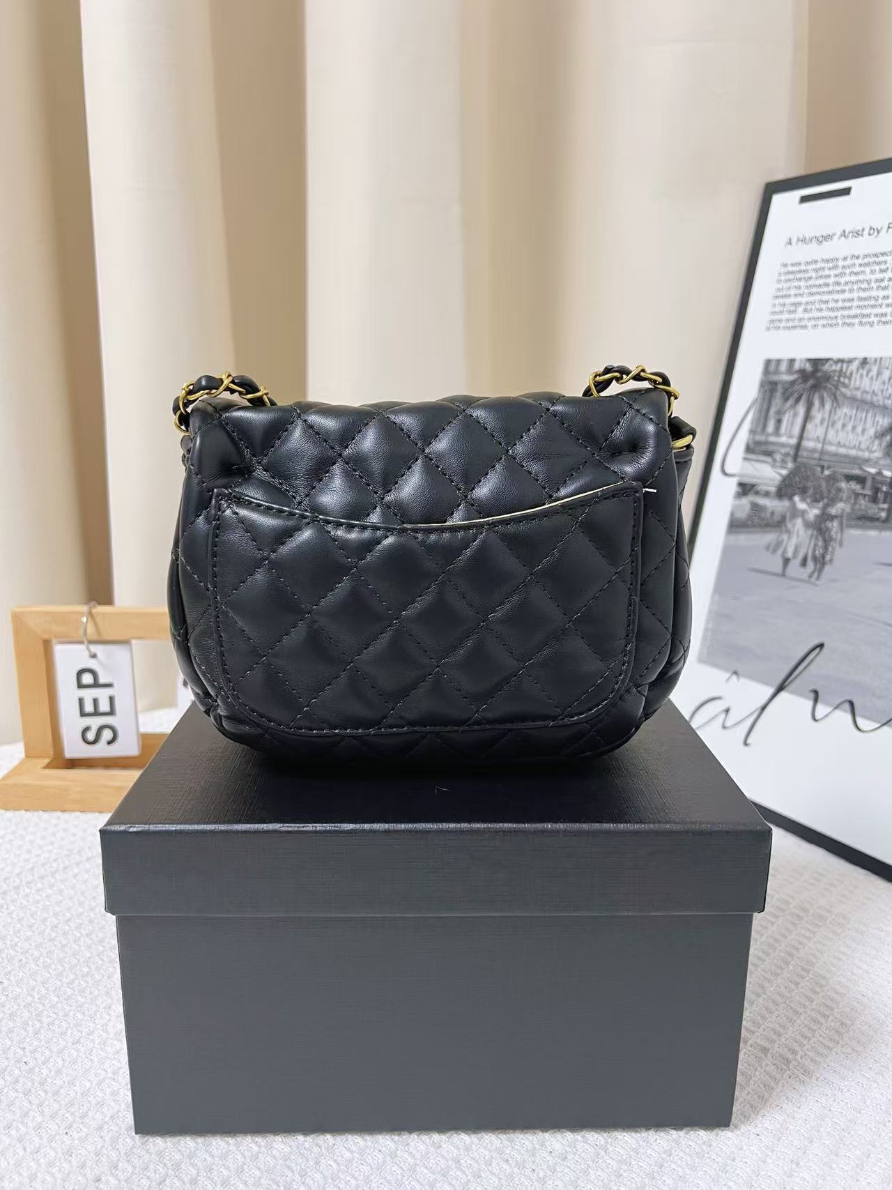 31$ Chanel Shoulder bag size 18x8x15cm 312050 BYA89 gallery